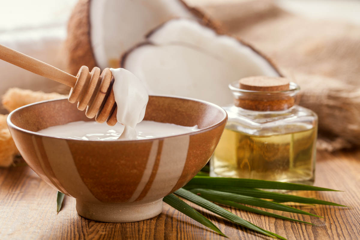 Natural spa coconut essential oil for therapy | Home Remedies For Vaginal Dryness | Vaginal Dryness Home Remedies