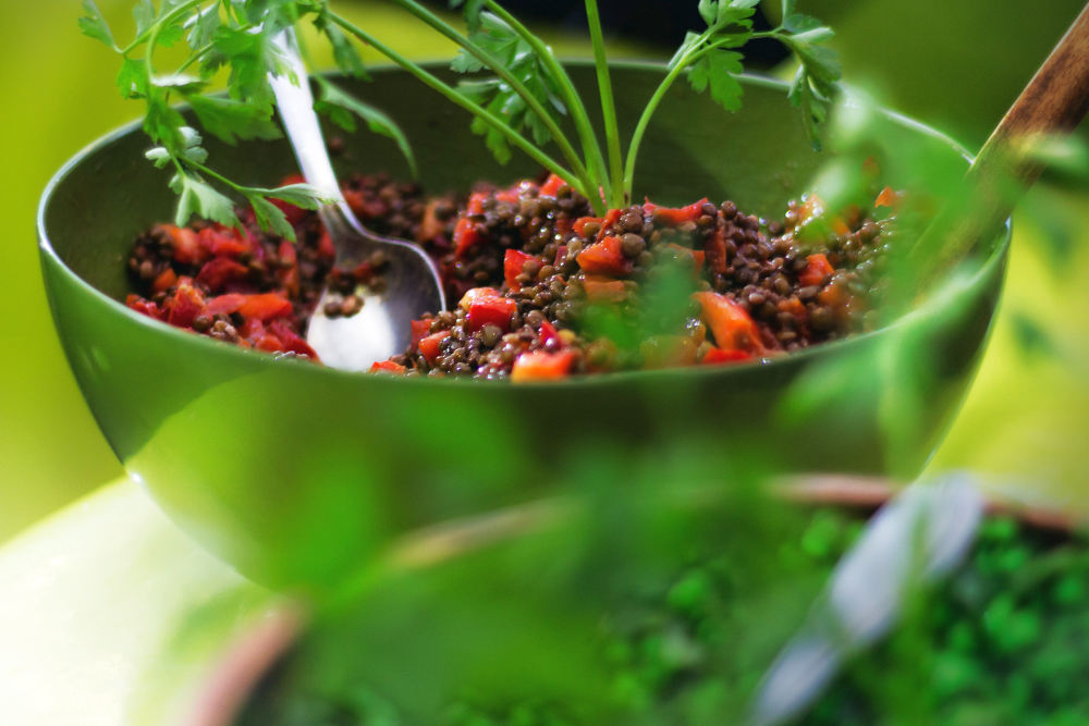 Healthy lentil salad | Diet For Hypothyroidism: Food To Include In Your Diet Plan | foods to eat with hypothyroidism