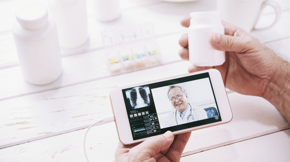 patient talking to doctor over the phone | Benefits of Telehealth For Patient-Centered Care | benefits of telehealth | telemedicine benefits