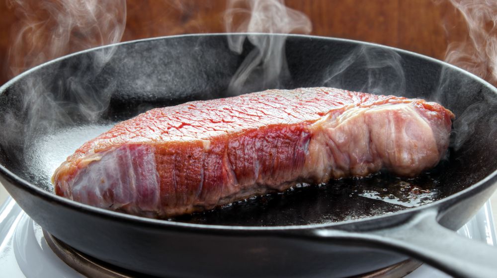 searing beef brisket steak on the electric stove | Natural Thyroid Medicine Alternatives To Levothyroxine | thyroid medicine | treatment