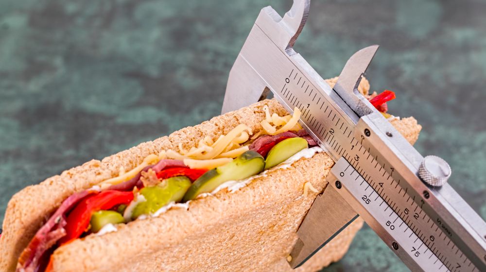diet calorie counter and sandwhich | Low Thyroid Diet Recipes And Diet Tips | Hypothyroid Diet Plan | low thyroid diet | thyroid diet for weight loss