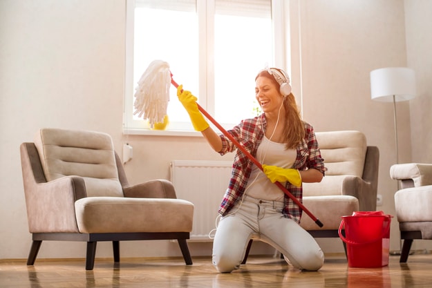 5 Reasons Why Spring Cleaning Is Good For Your Health
